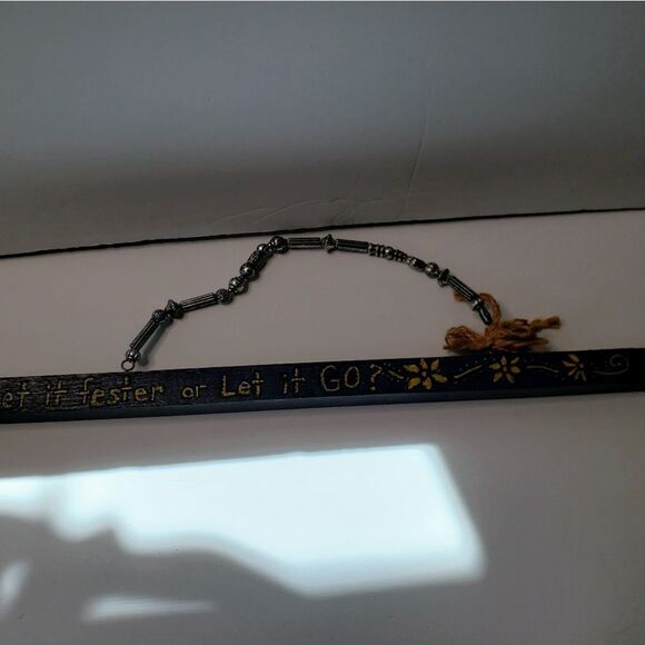 Wooden Sign Hand Painted - Picture 9 of 10